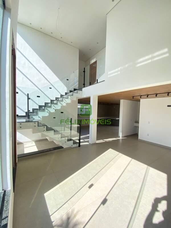 Casa para aluguel no Vale dos Sonhos: 