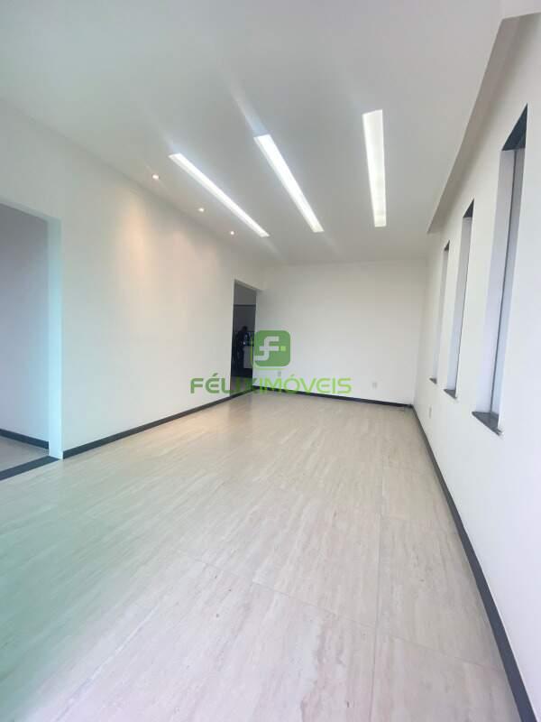 Casa para aluguel no Village do Gramado I: 