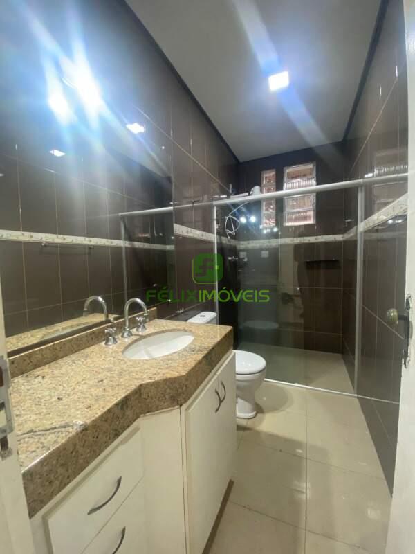 Casa para aluguel no Village do Gramado I: 