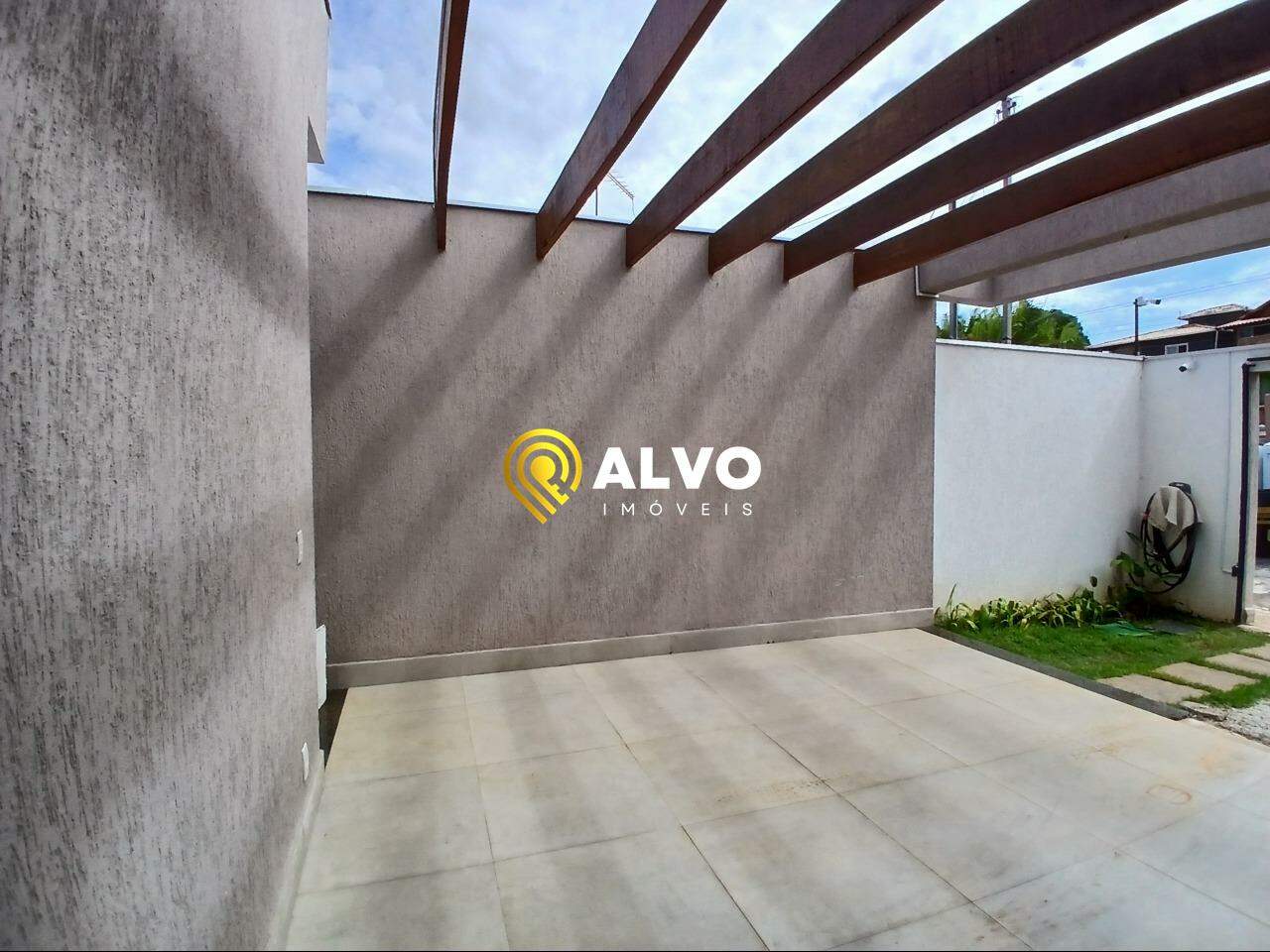 Casa à venda no Acácias: 