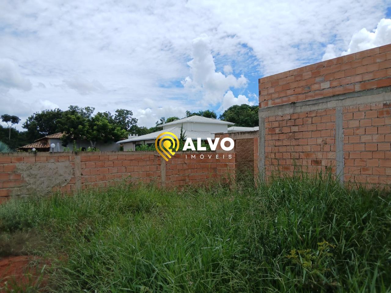 Casa à venda no Condomínio Villa Monte Verde: 