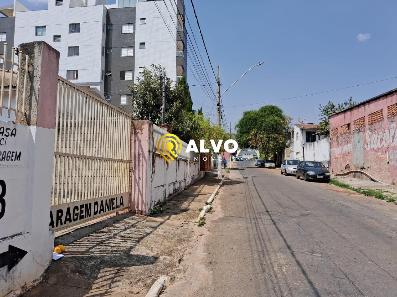 Casa à venda no Centro: 
