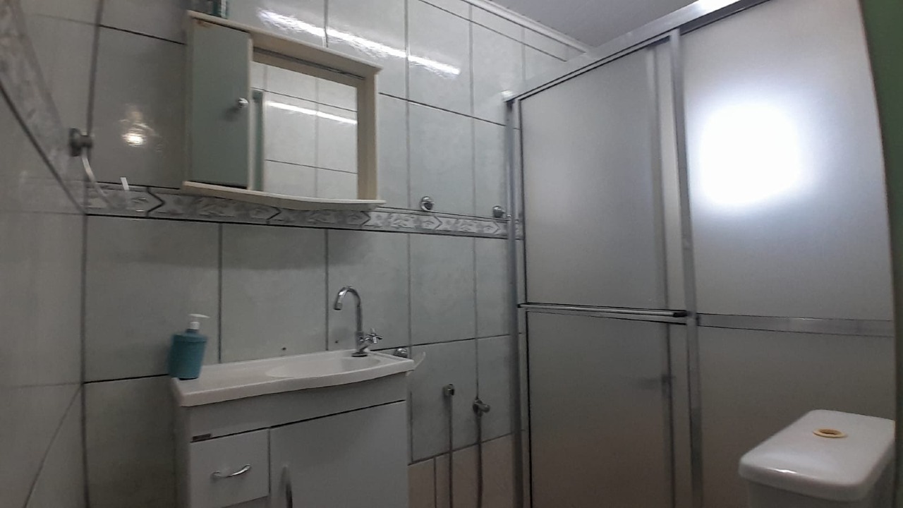 Casa para aluguel no Jardim Santa Helena: 