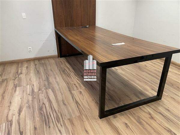 CONJUNTO DE SALAS para aluguel no Centro: 