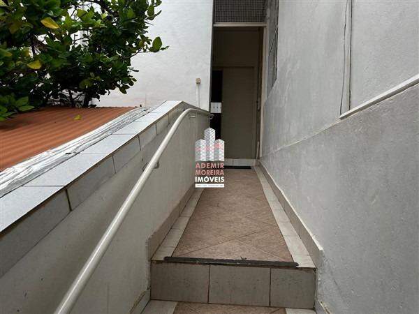 CASA COMERCIAL para aluguel no São Lucas: 