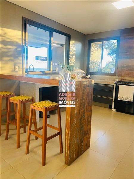 CASA EM CONDOMÍNIO à venda no Residencial Boulevard: 