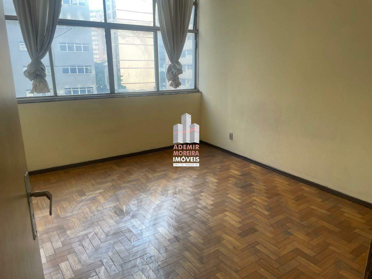 APARTAMENTO à venda no Barro Preto: 