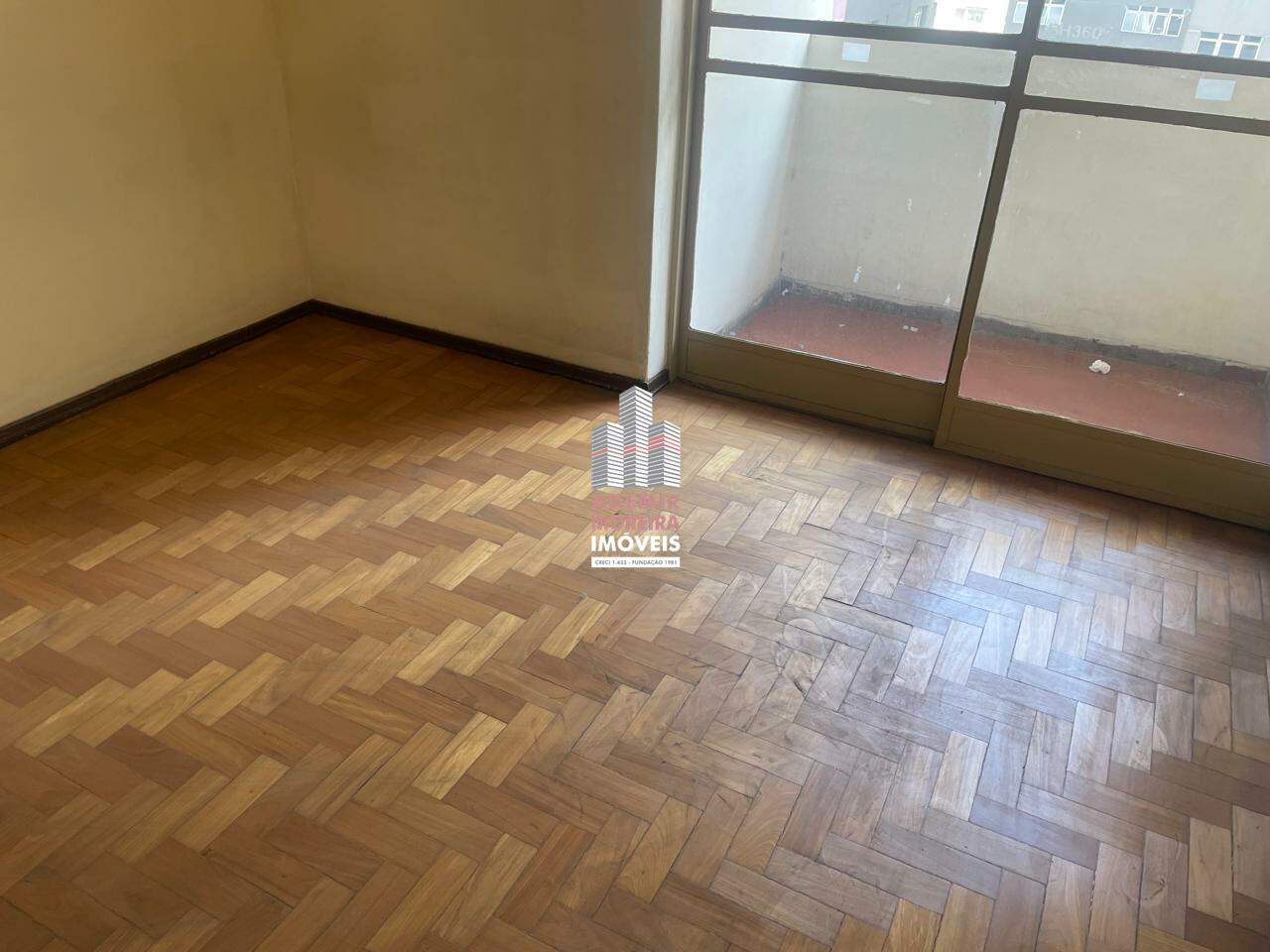 APARTAMENTO à venda no Barro Preto: 