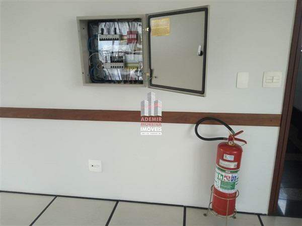 PRÉDIO COMERCIAL para aluguel no Centro: 