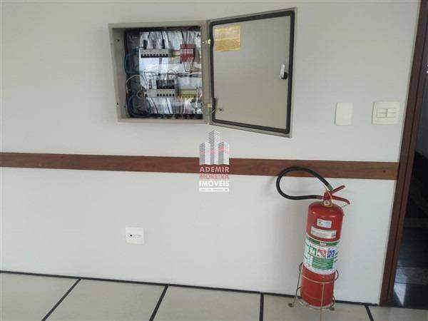 PRÉDIO COMERCIAL para aluguel no Centro: 