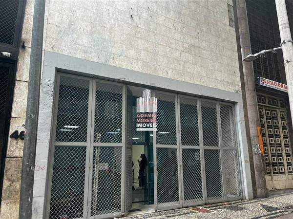PRÉDIO COMERCIAL para aluguel no Centro: 
