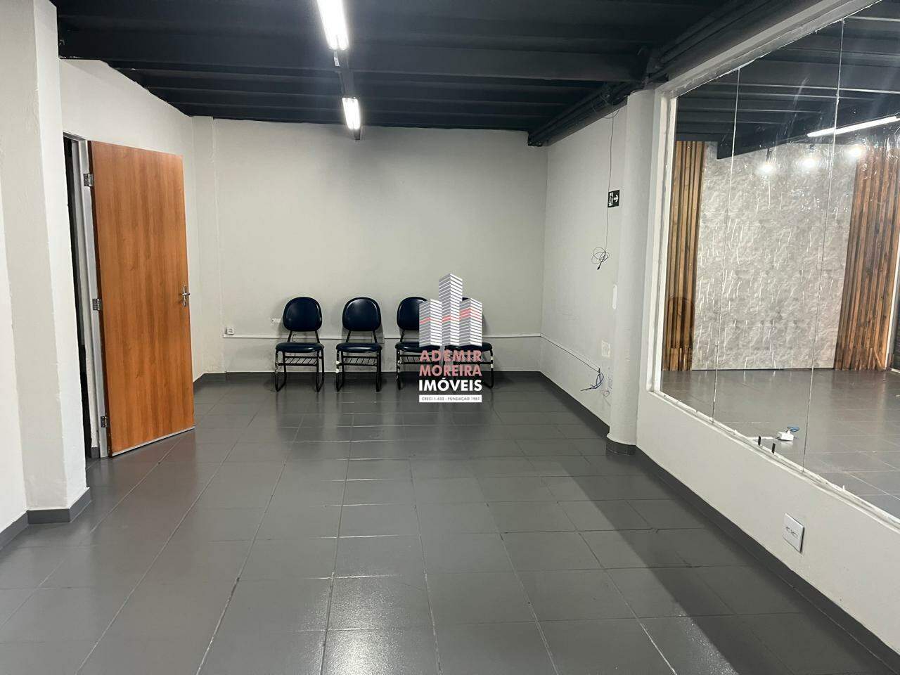 LOJA para aluguel no Centro: 