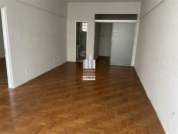CONJUNTO DE SALAS para aluguel no Centro: 
