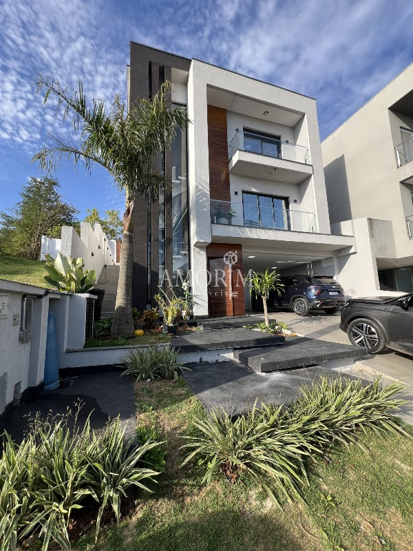 Casa em Condomínio Suru Santana de Parnaíba 