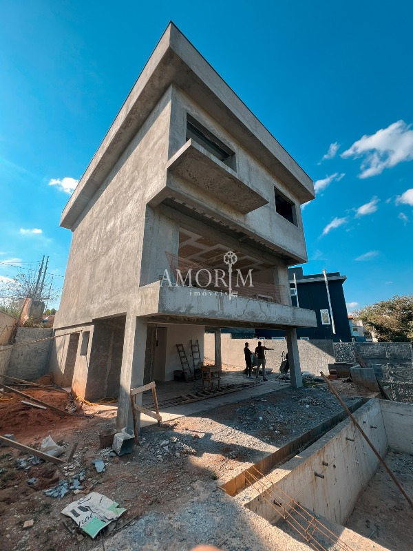 Casa em Condomínio Suru Santana de Parnaíba 