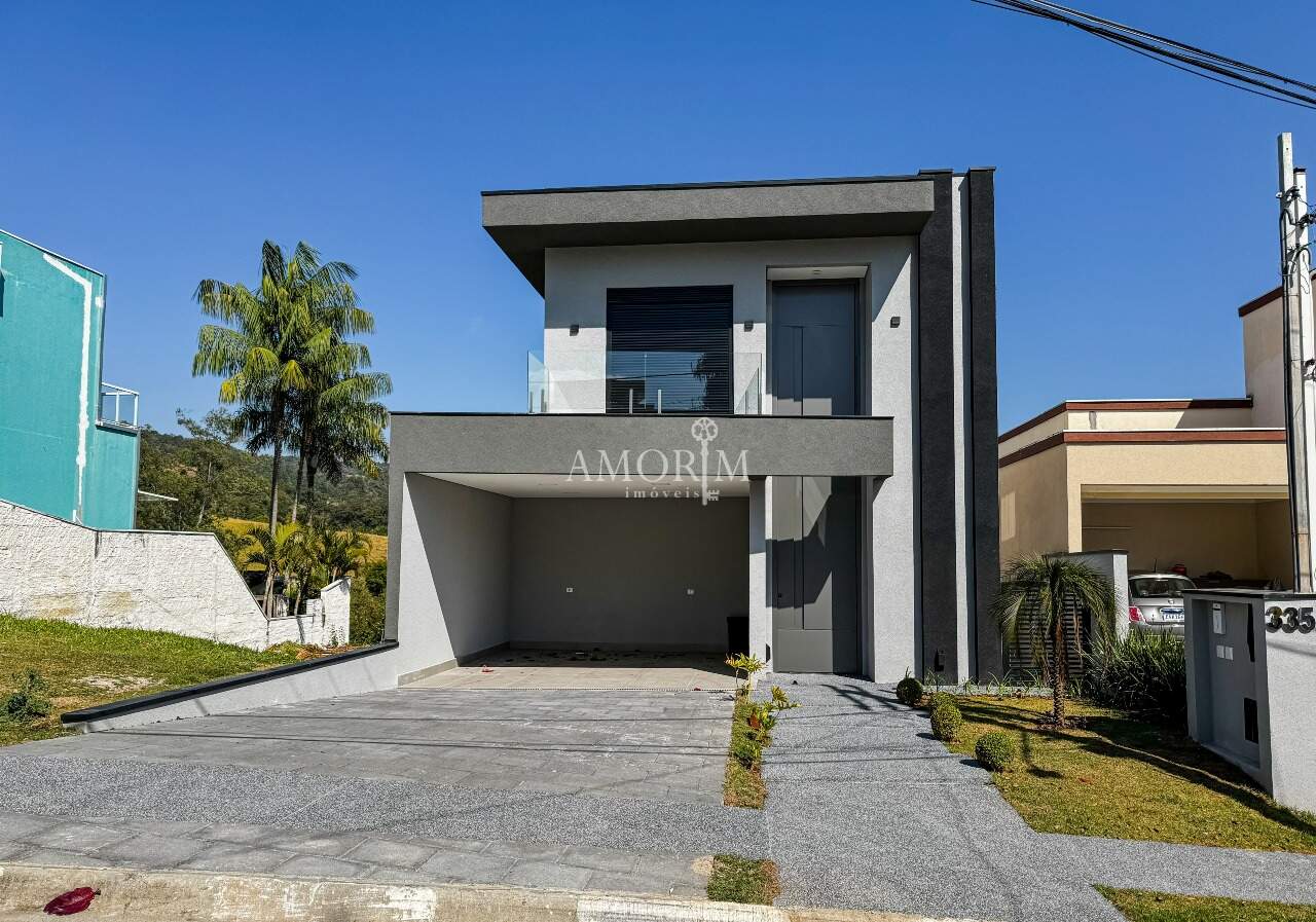 Casa em Condomínio Suru Santana de Parnaíba 