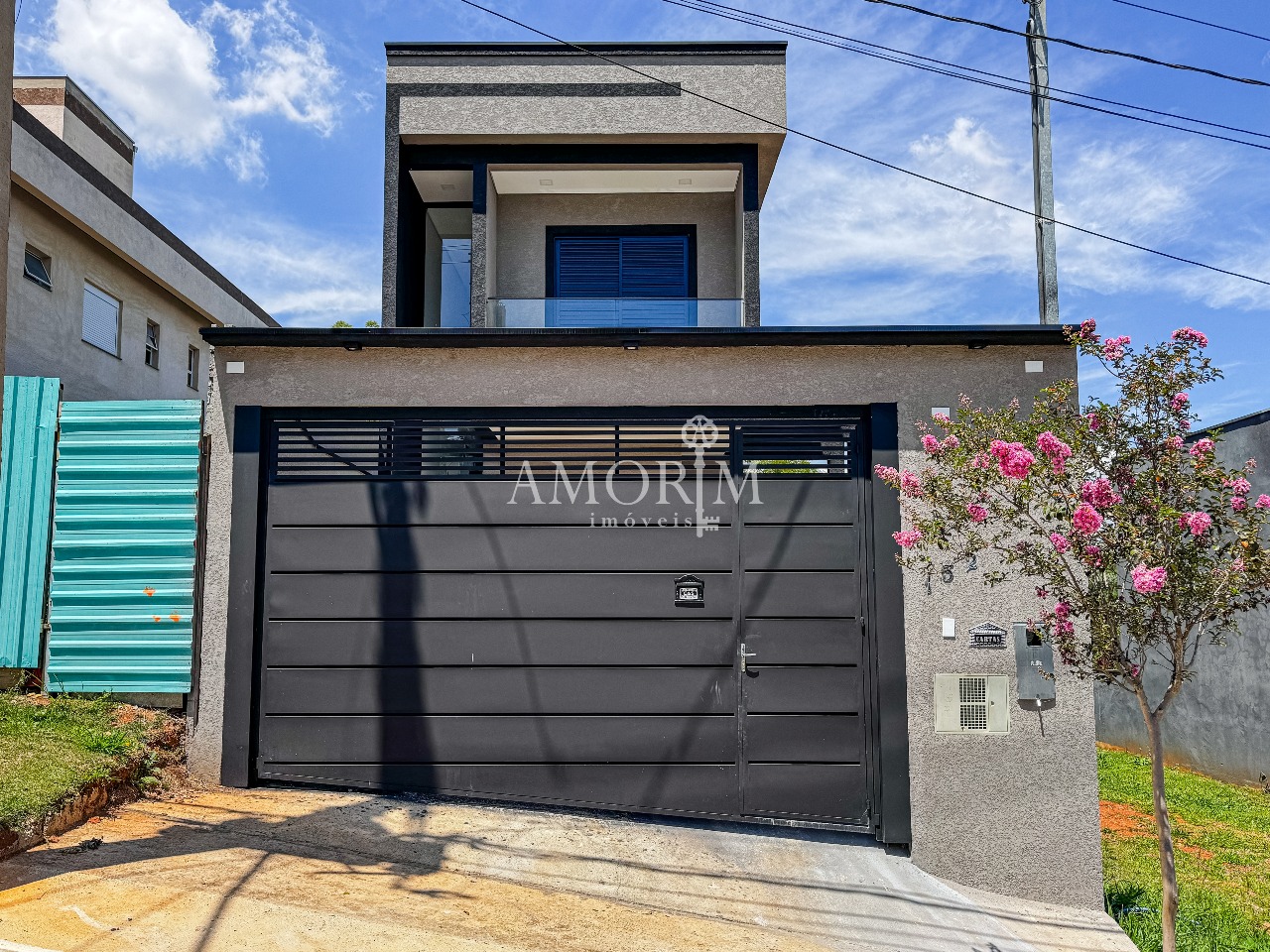 Casa em Condomínio À Venda Com 3 Quartos 1 Suíte Piscina e 2 Vagas em Santana de Parnaíba/Sp