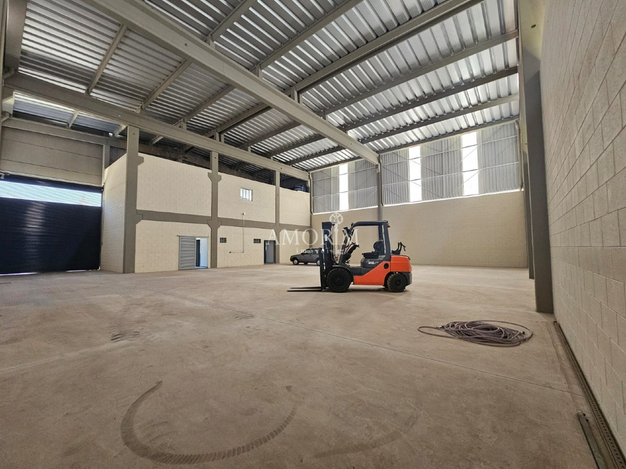 Galpão Vila Poupança Santana de Parnaíba 