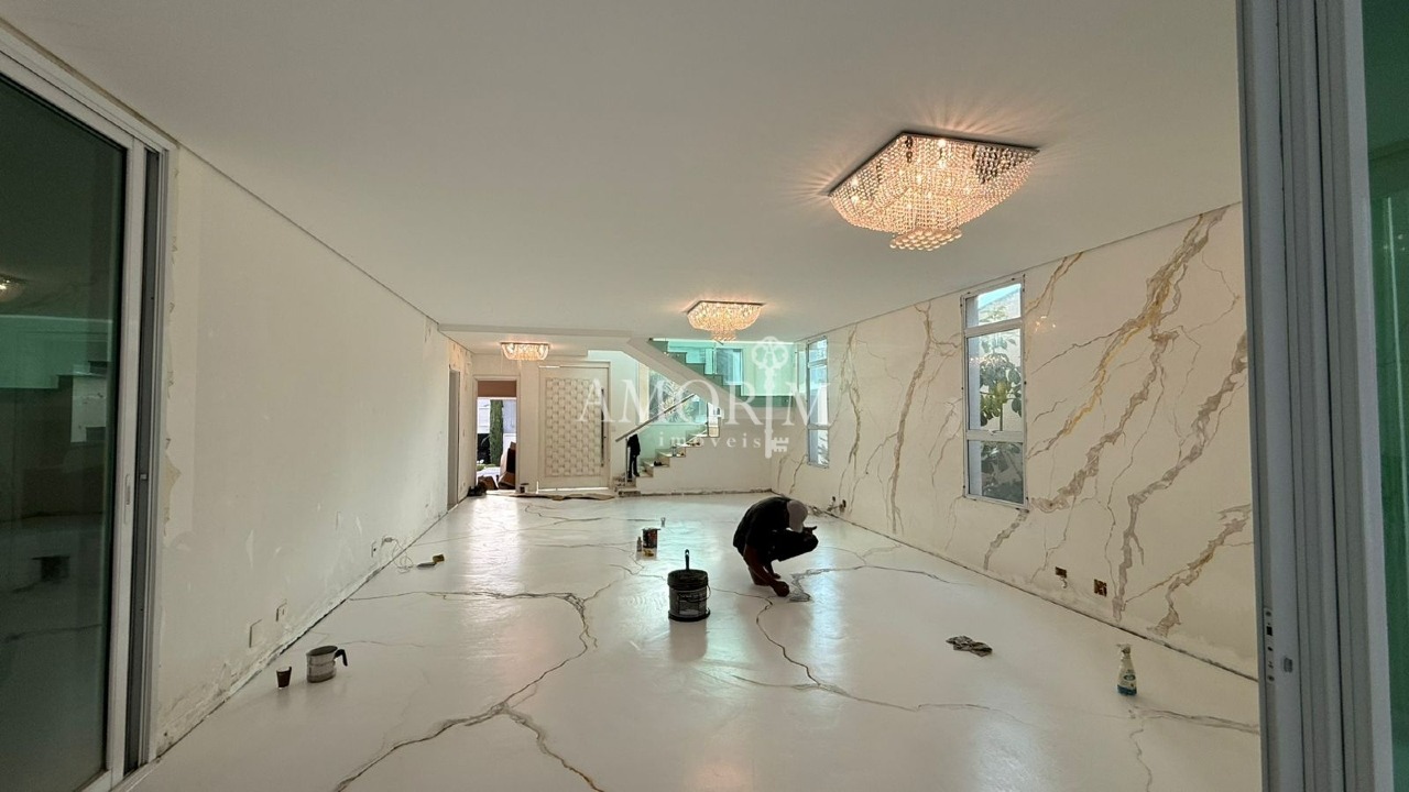 Casa em Condomínio Alphaville Santana de Parnaíba 