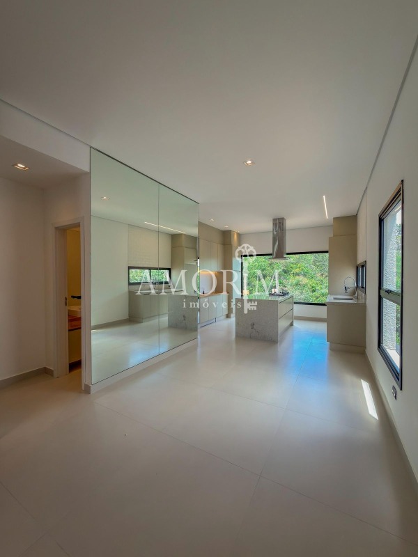 Casa em Condomínio Villas do Jaguari Santana de Parnaíba 