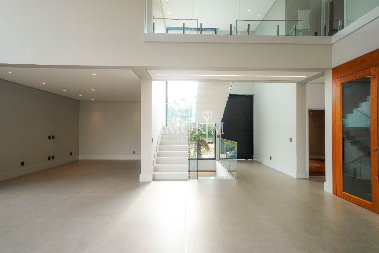 Casa em Condomínio Cidade Tamboré Santana de Parnaíba 