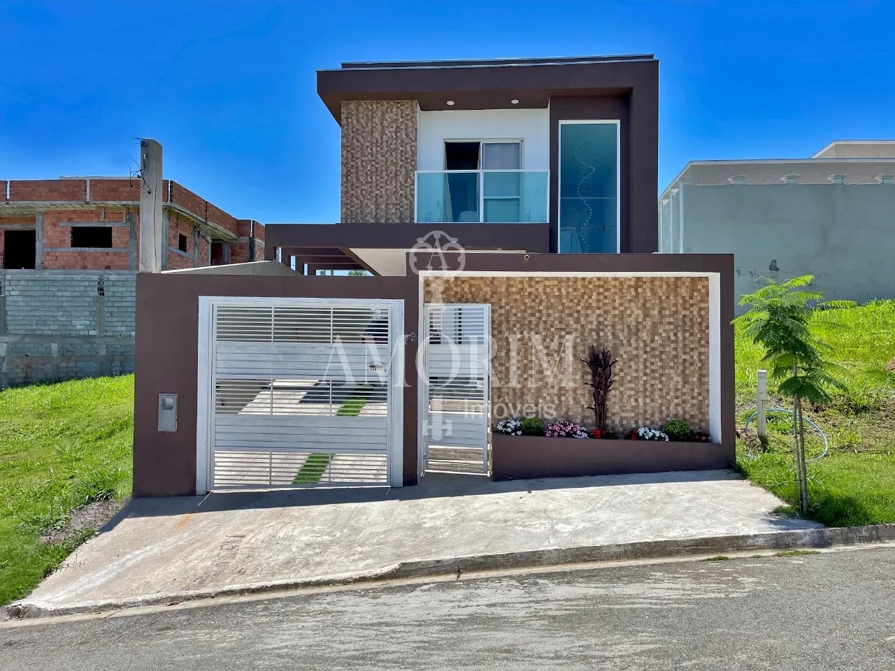 Casa Com 3 Dormitórios em Condomínio Fechado - Nova Jaguari