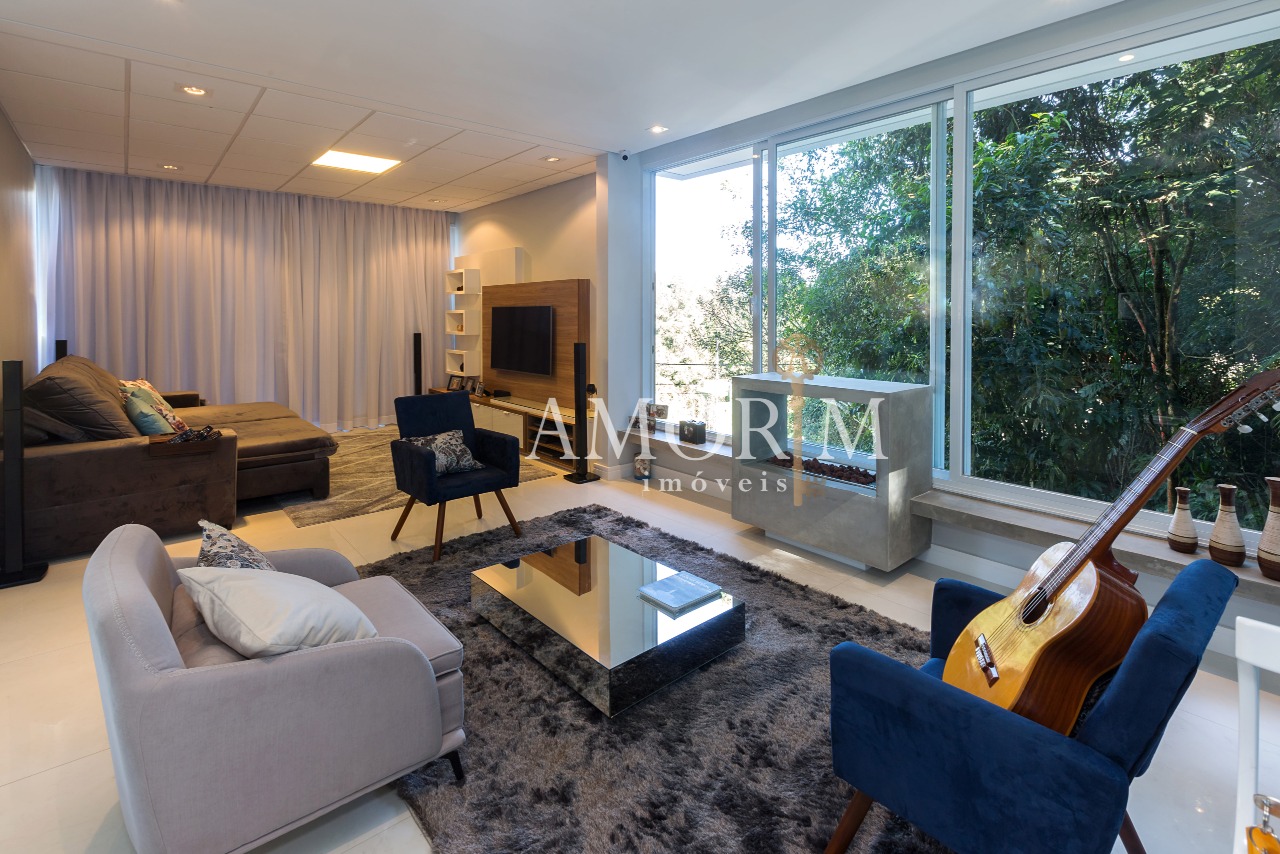 Casa em Condomínio Alphaville Santana de Parnaíba 