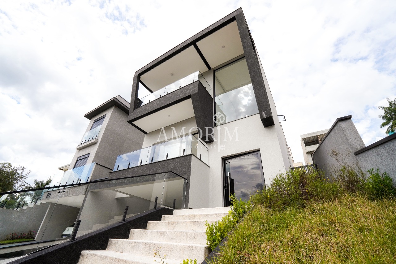 Casa em Condomínio Suru Santana de Parnaíba 