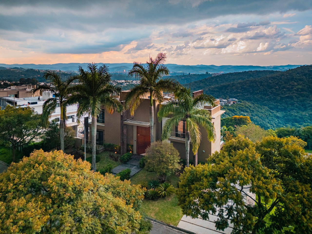 Casa em Condomínio Alphaville Santana de Parnaíba 