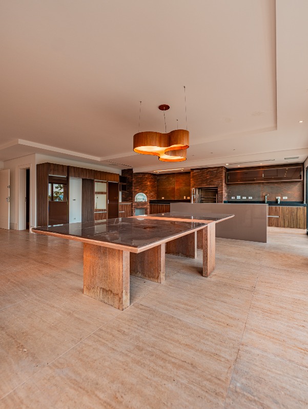 Casa em Condomínio Alphaville Santana de Parnaíba 