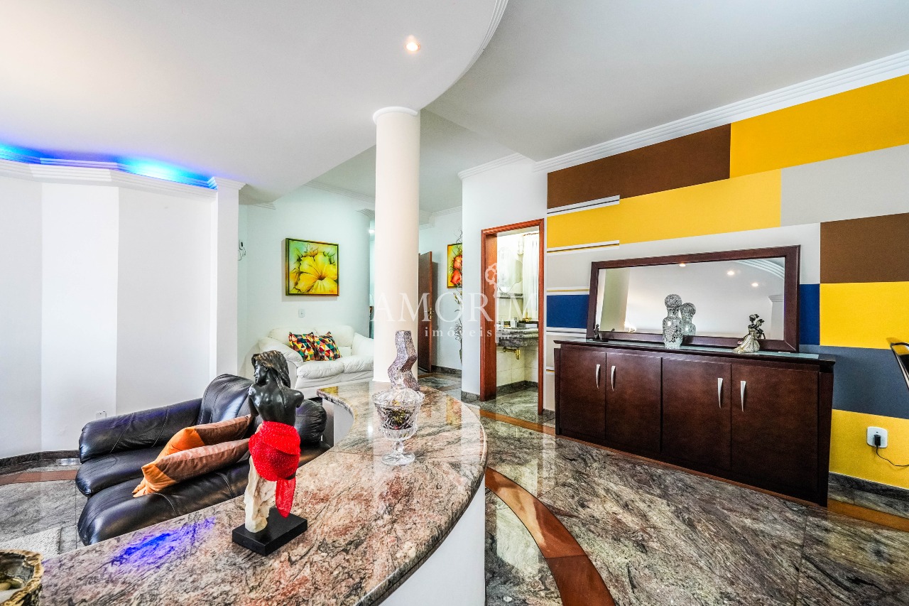 Casa em Condomínio Alpes dos Araçás (Jordanésia) Cajamar 