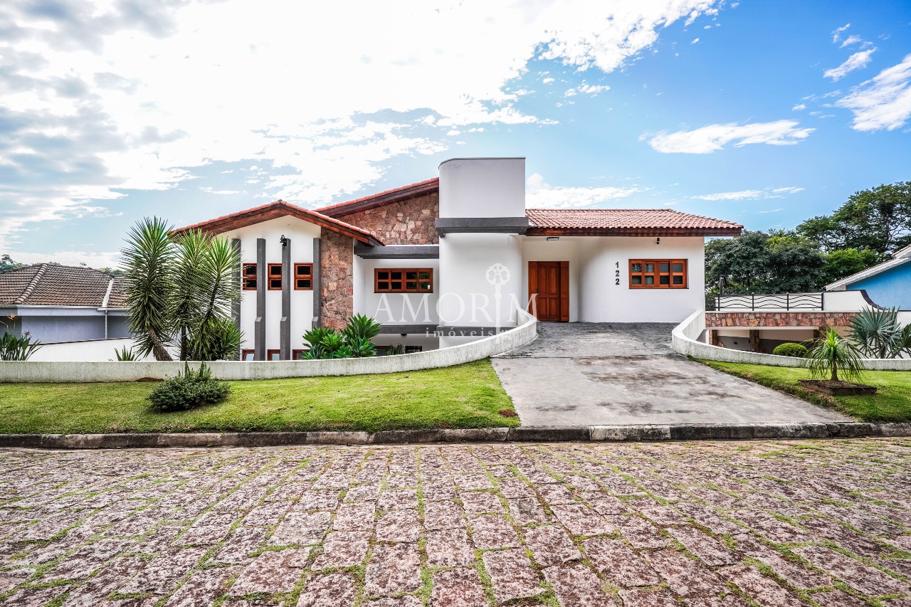 Casa em Condomínio Alpes dos Araçás (Jordanésia) Cajamar 