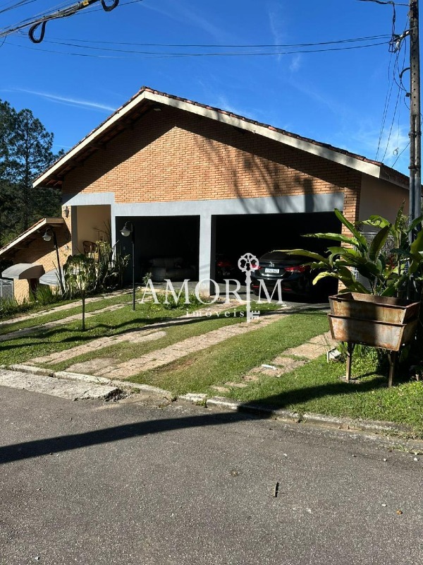 Casa em Condomínio Alpes dos Araçás (Jordanésia) Cajamar 