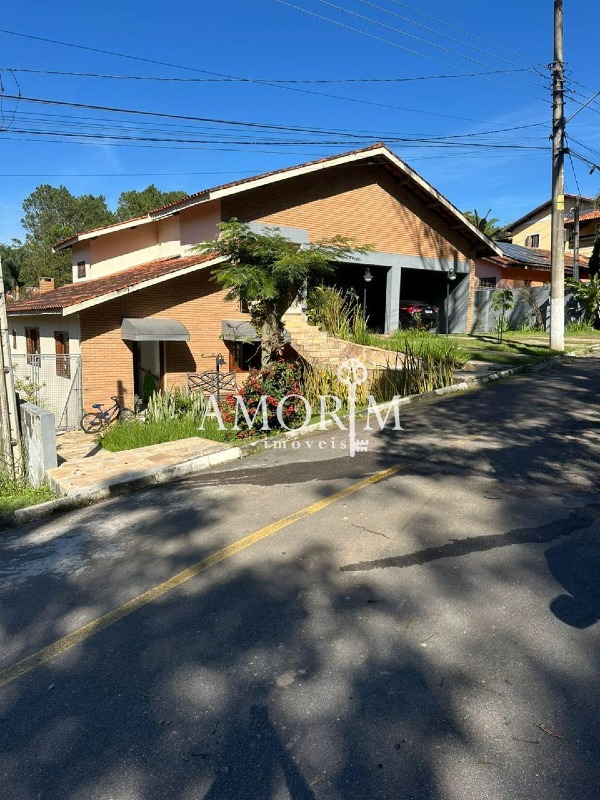 Casa em Condomínio Alpes dos Araçás (Jordanésia) Cajamar 