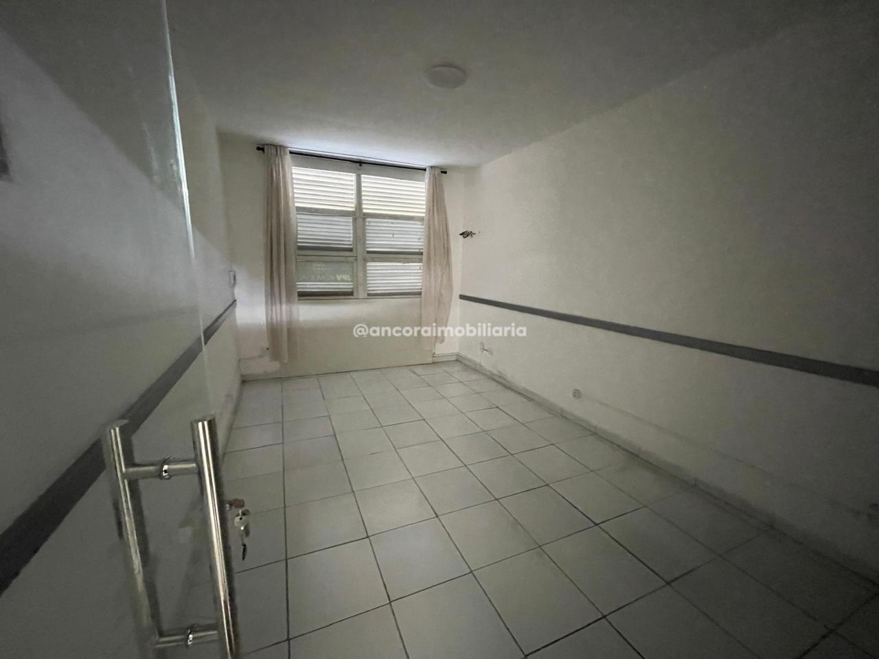 Sala para aluguel no Madalena: 