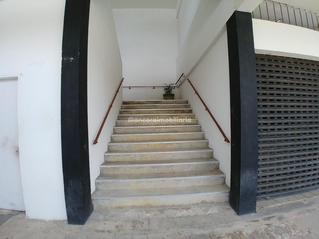 Sala para aluguel no Cordeiro: 