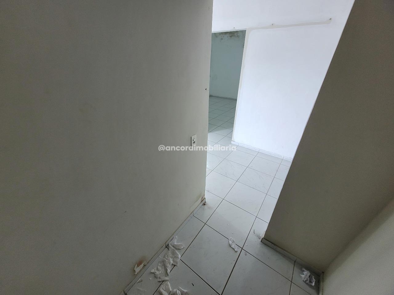 Sala para aluguel no Cordeiro: 