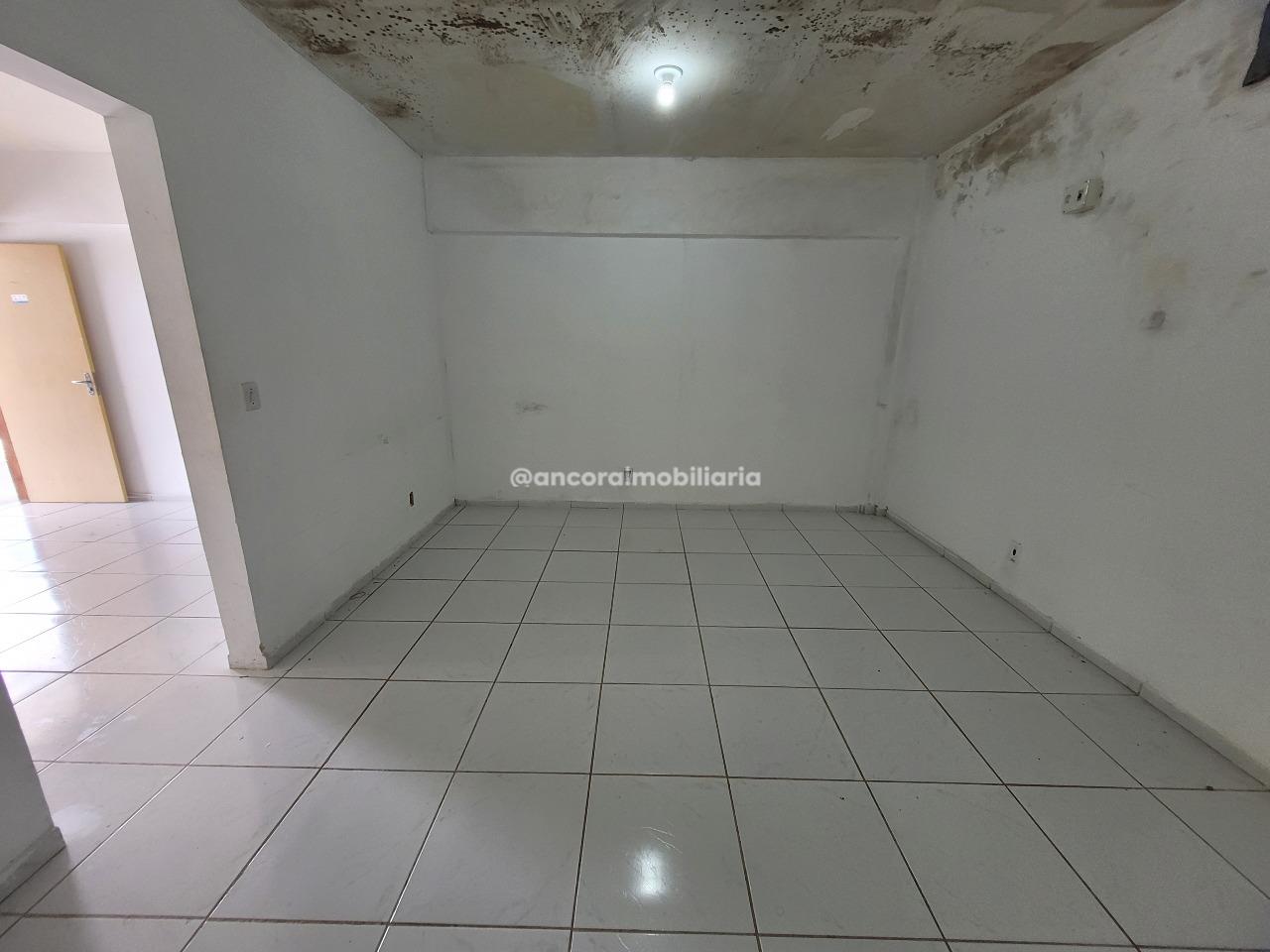 Sala para aluguel no Cordeiro: 