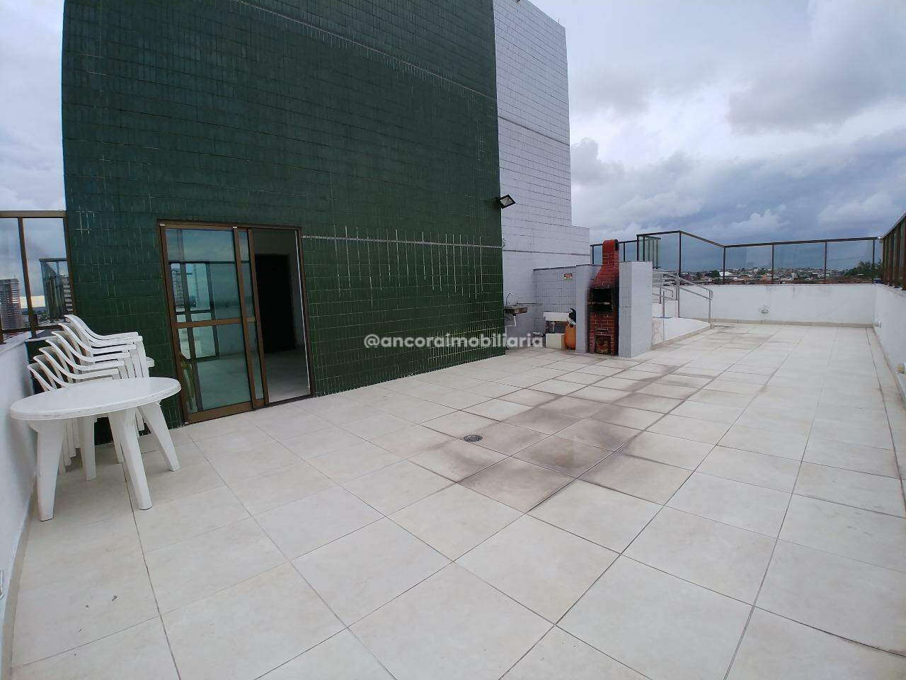 Apartamento para aluguel no Casa Amarela: 