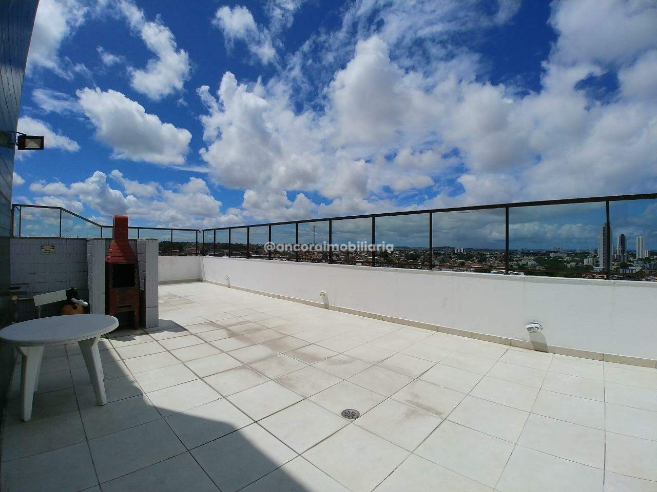 Apartamento para aluguel no Casa Amarela: 
