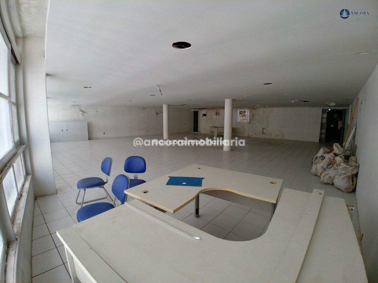 Sala para aluguel no Santo Antonio: 