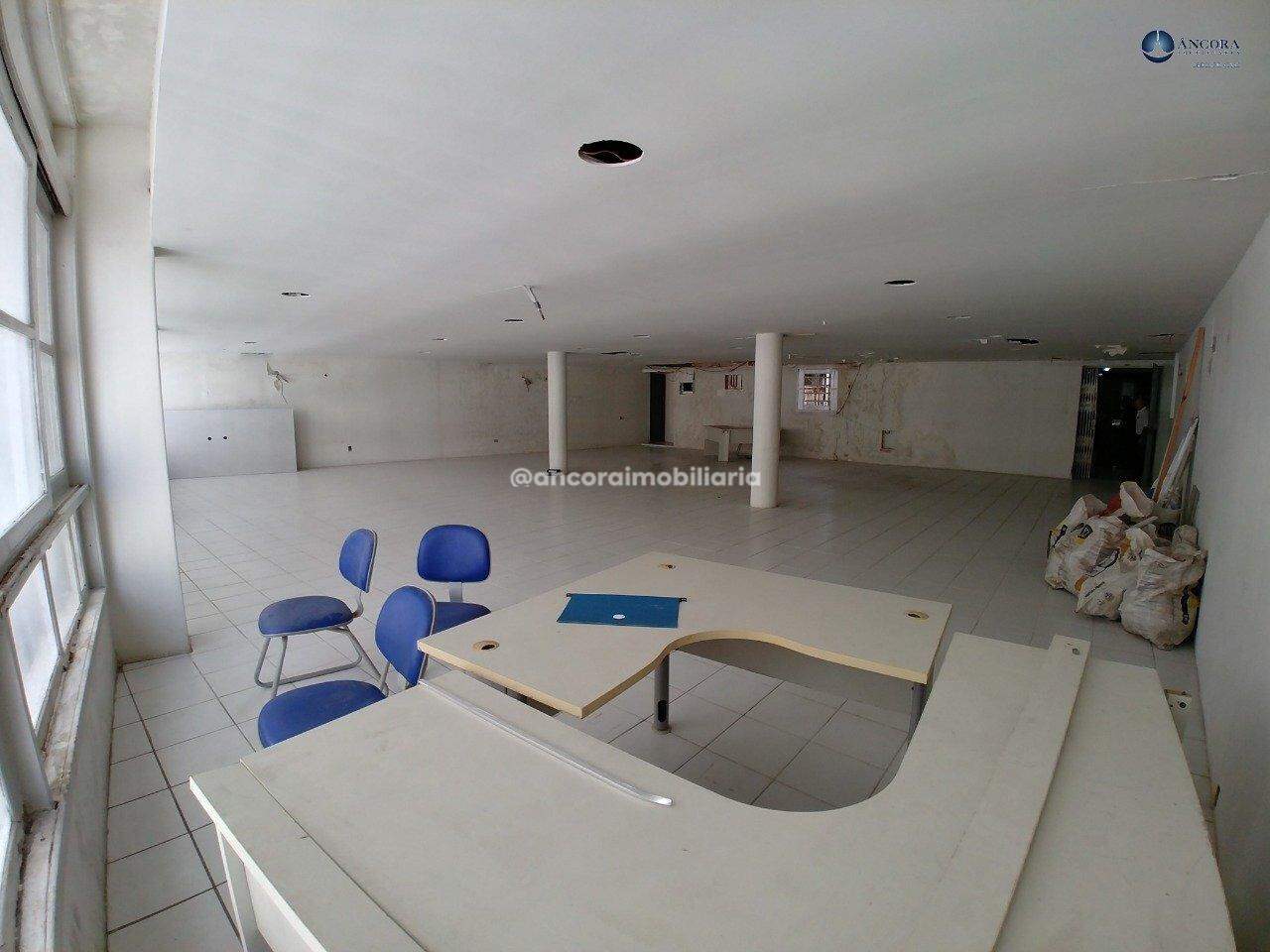 Sala para aluguel no Santo Antonio: 