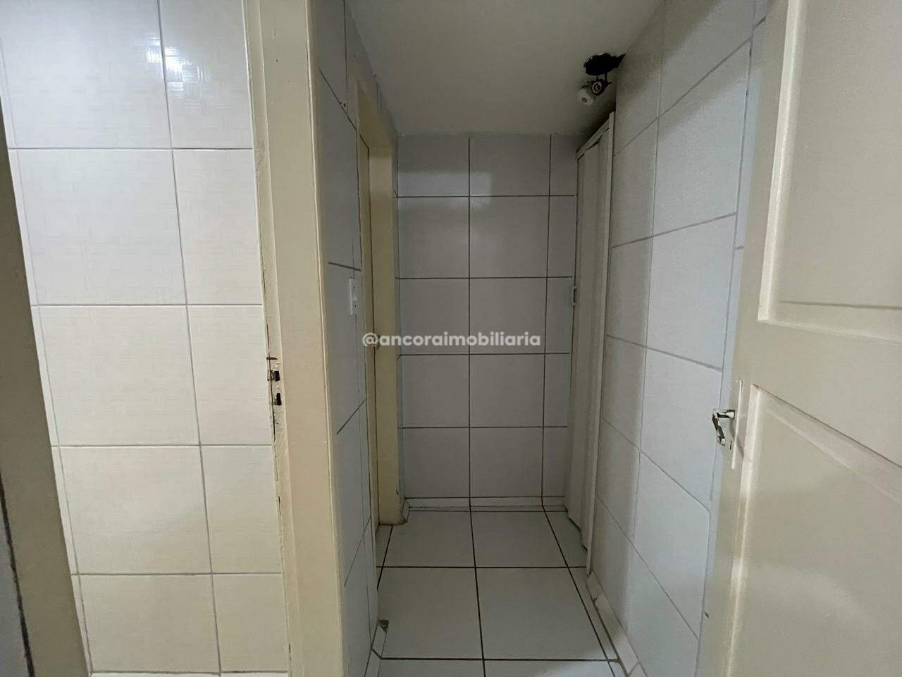 Sala para aluguel no Santo Antonio: 