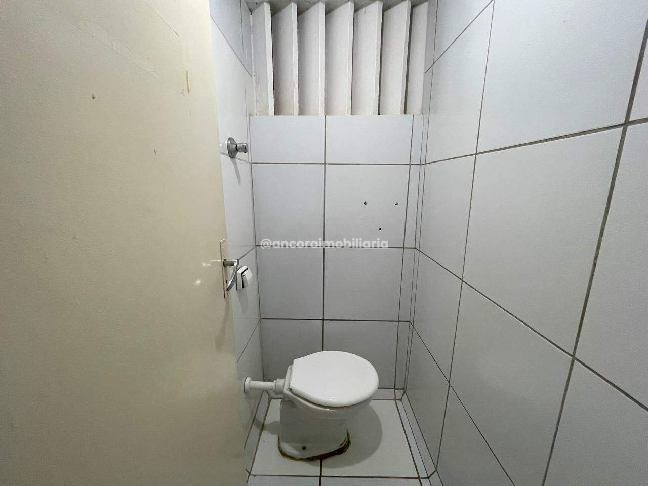 Sala para aluguel no Santo Antonio: 