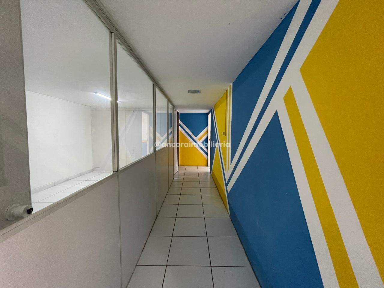 Sala para aluguel no Santo Antonio: 