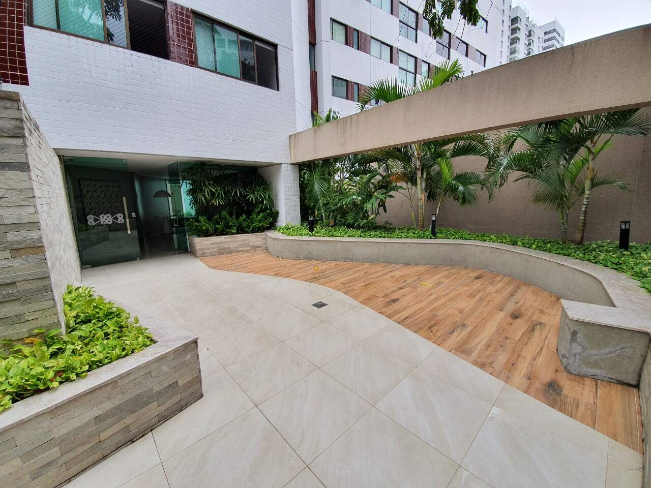 Apartamento para aluguel no Graças: 