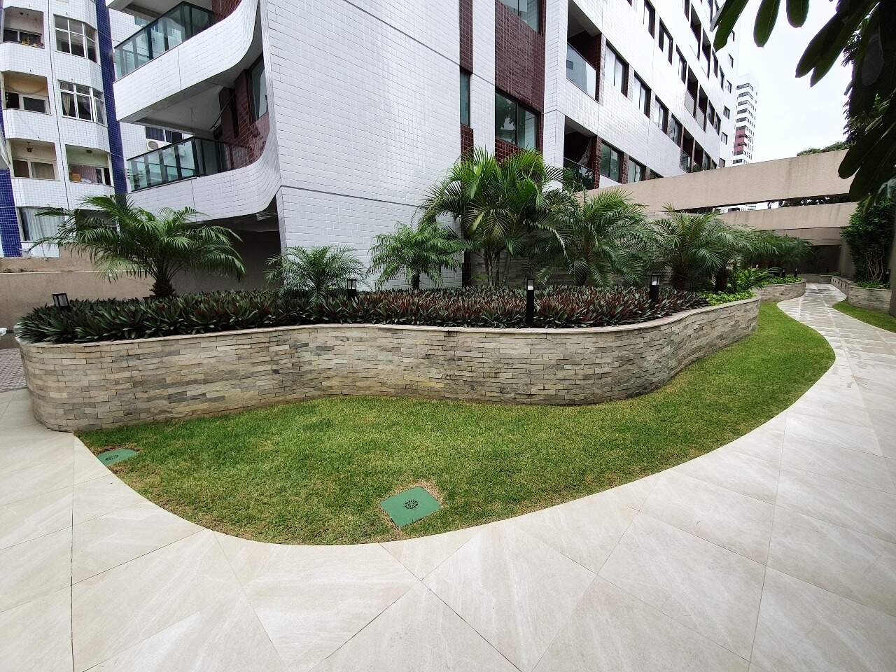 Apartamento para aluguel no Graças: 