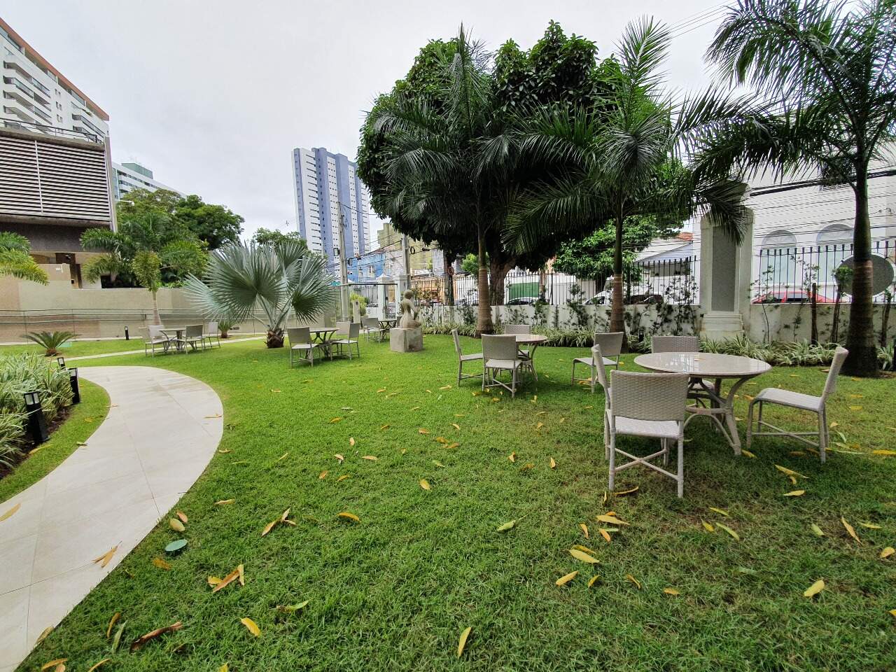 Apartamento para aluguel no Graças: 