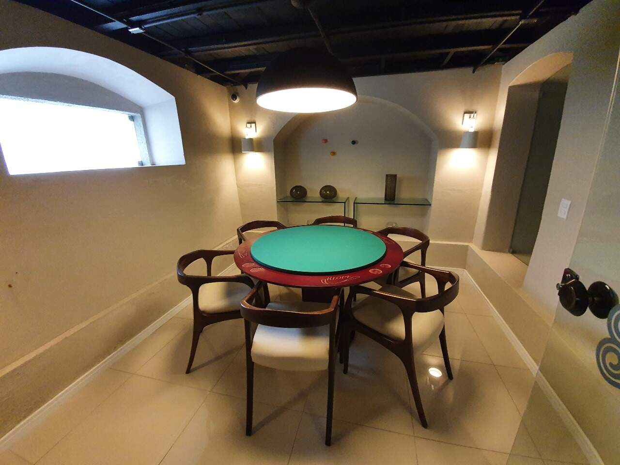 Apartamento para aluguel no Graças: 