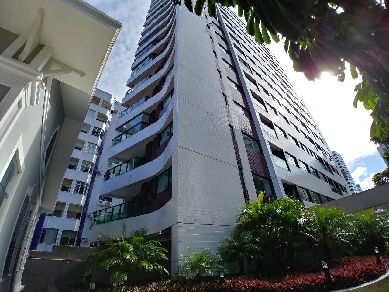 Apartamento para aluguel no Graças: 